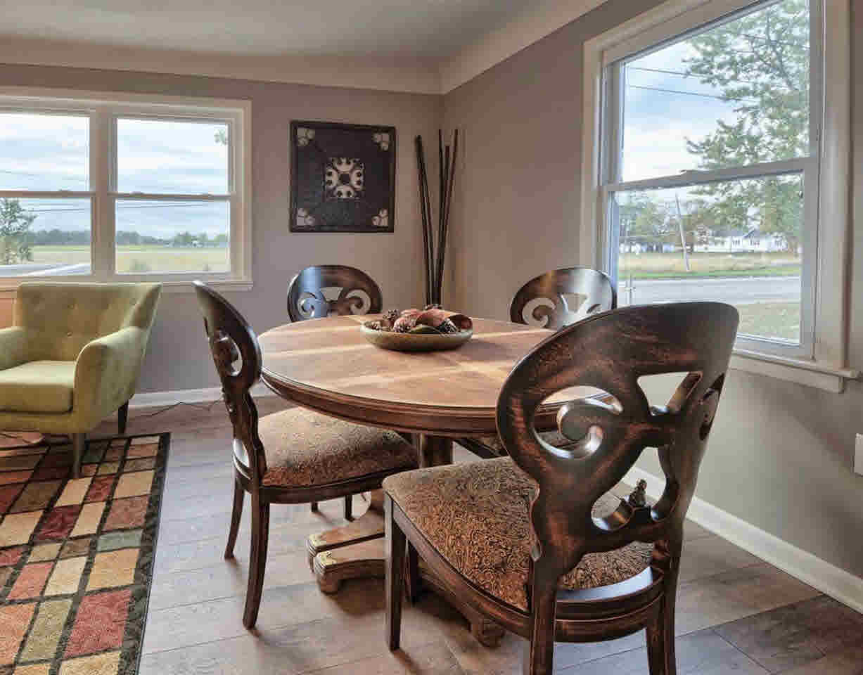 8021 Morrish Road Swartz Creek, MI 48473 - Photo 8 of 25 21375656-7.JPG