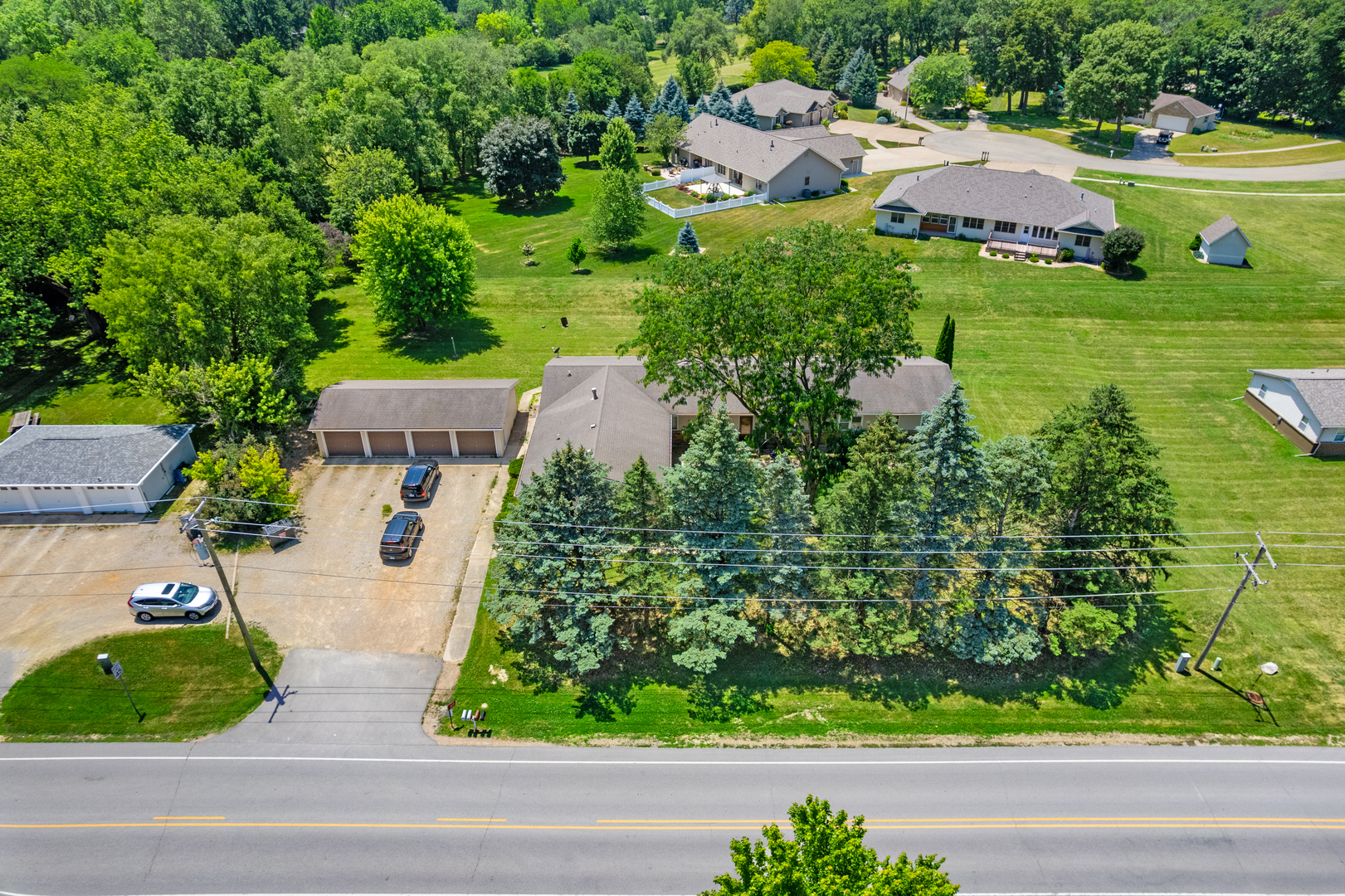 1610 Suydam Road Sandwich, IL 60548 - Photo 8 of 15 Gallery Image 8