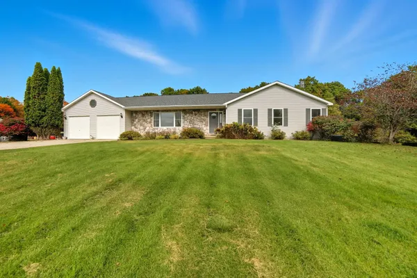 $540,000 | 7580 River Road, Evart, MI 49631