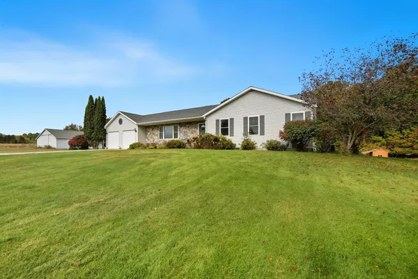 $520,000 | 7580 River Road, Evart, MI 49631