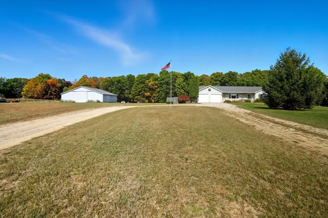 $540,000 | 7580 River Road, Evart, MI 49631