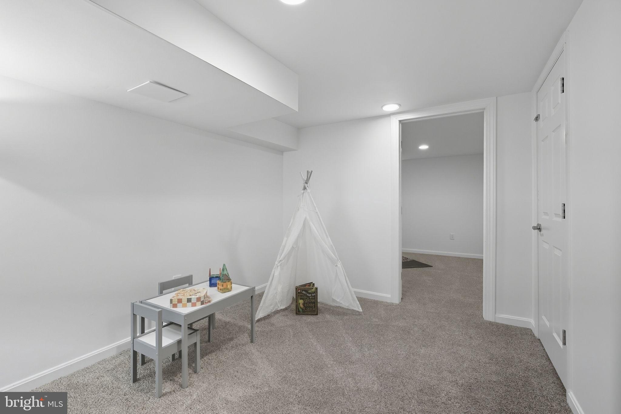 2411 Lillian Drive Silver Spring, MD 20902 - Photo 34 of 48