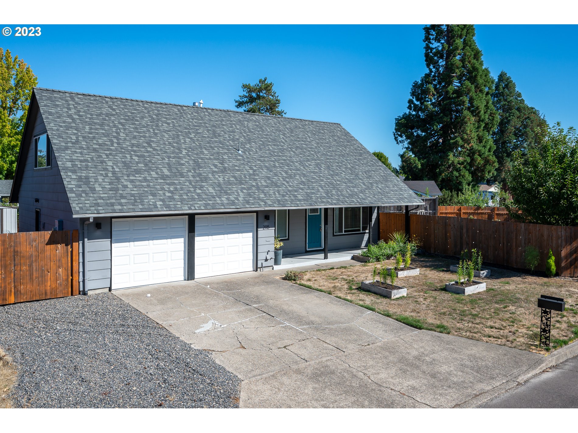 2115 Southwest 195th Avenue Aloha, OR 97003 - Photo 2 of 31