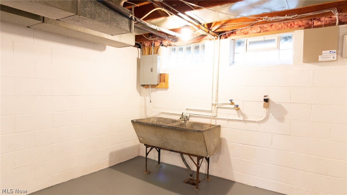6907 Revere Road Cleveland, OH 44130 - Photo 21 of 28 Gallery Image 21