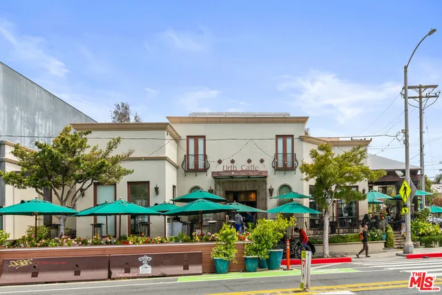 $3,700,000 | 23 Sea Colony Drive, Santa Monica, CA 90405