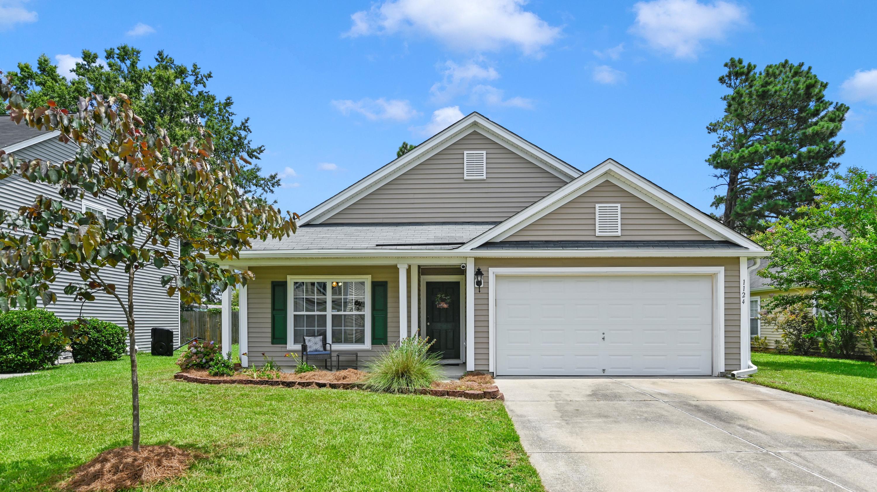 1124 Deerberry Road Hanahan, SC 29445 - Photo 1 of 26 _DSC1818 2