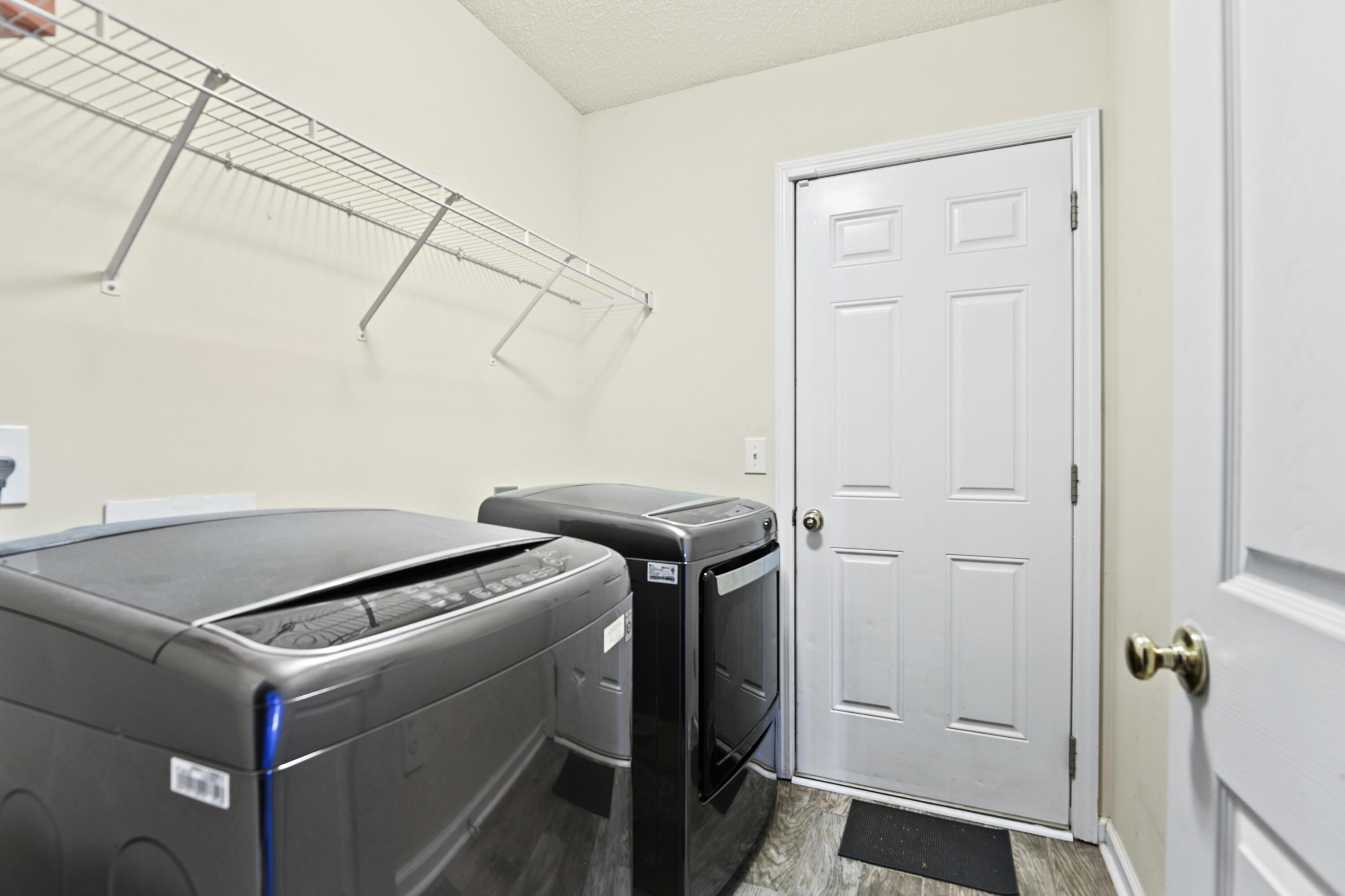1124 Deerberry Road Hanahan, SC 29445 - Photo 21 of 26 Laundry