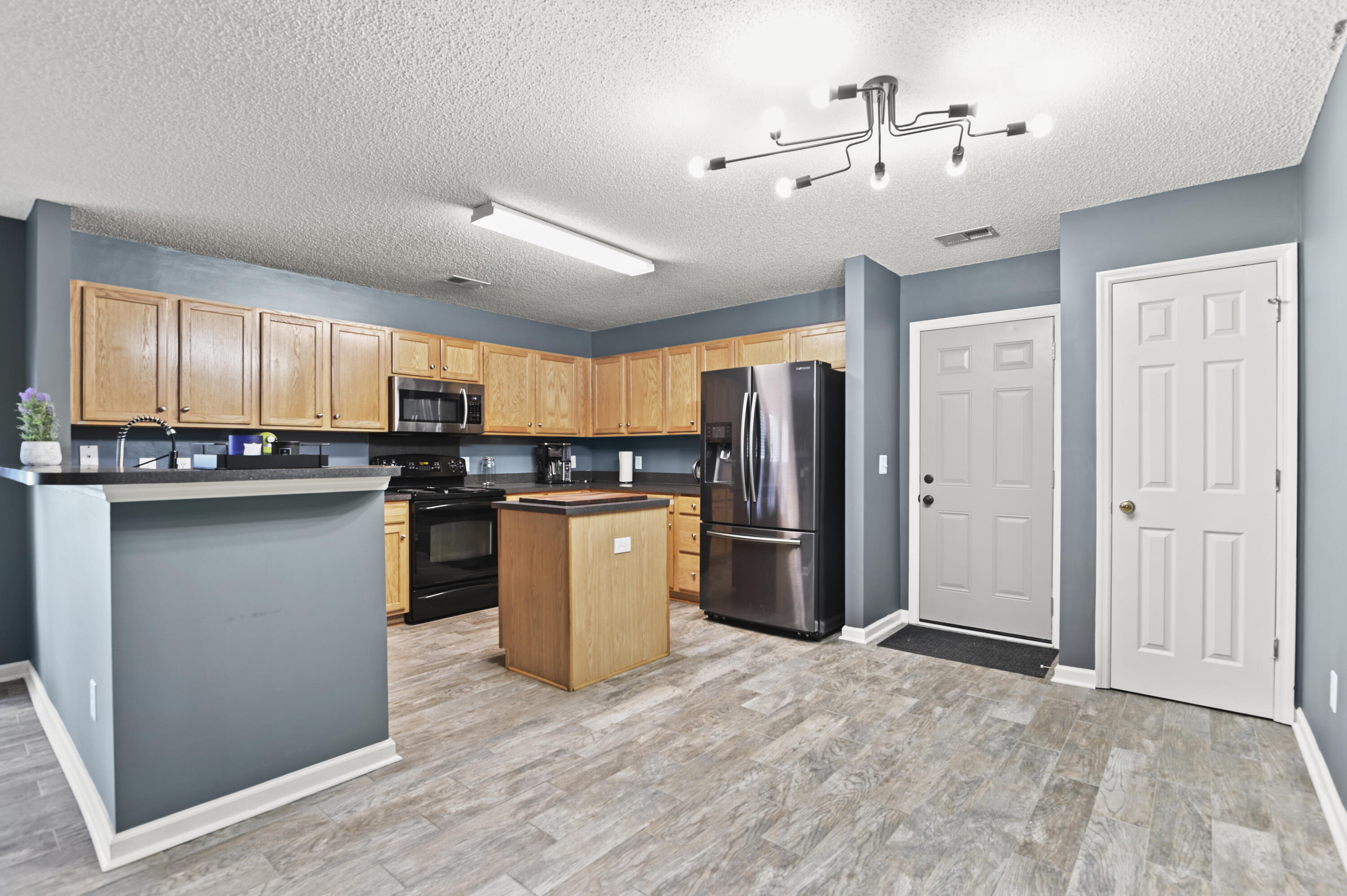 1124 Deerberry Road Hanahan, SC 29445 - Photo 7 of 26 _DSC1919