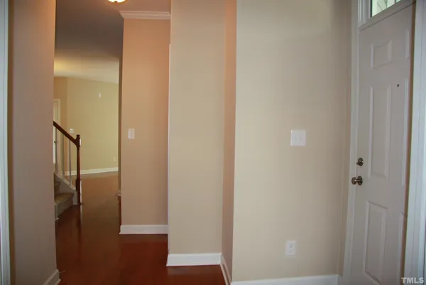 $2,050 | 2021 Chancellor Place, Raleigh, NC 27603