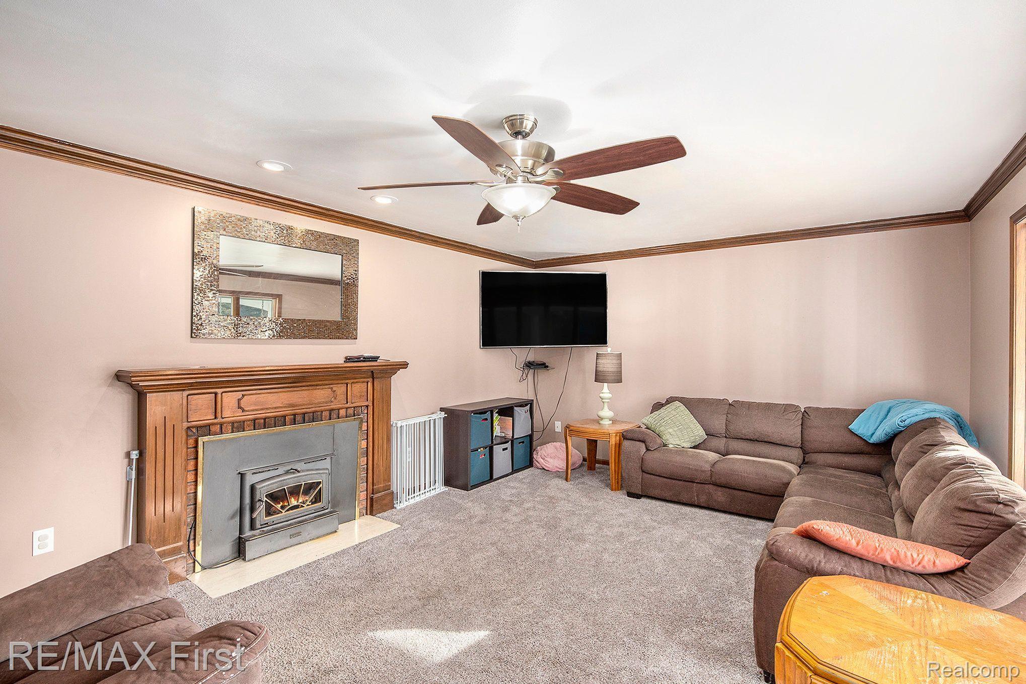 7570 Rynn Road Avoca, MI 48006 - Photo 4 of 28 Gallery Image 4