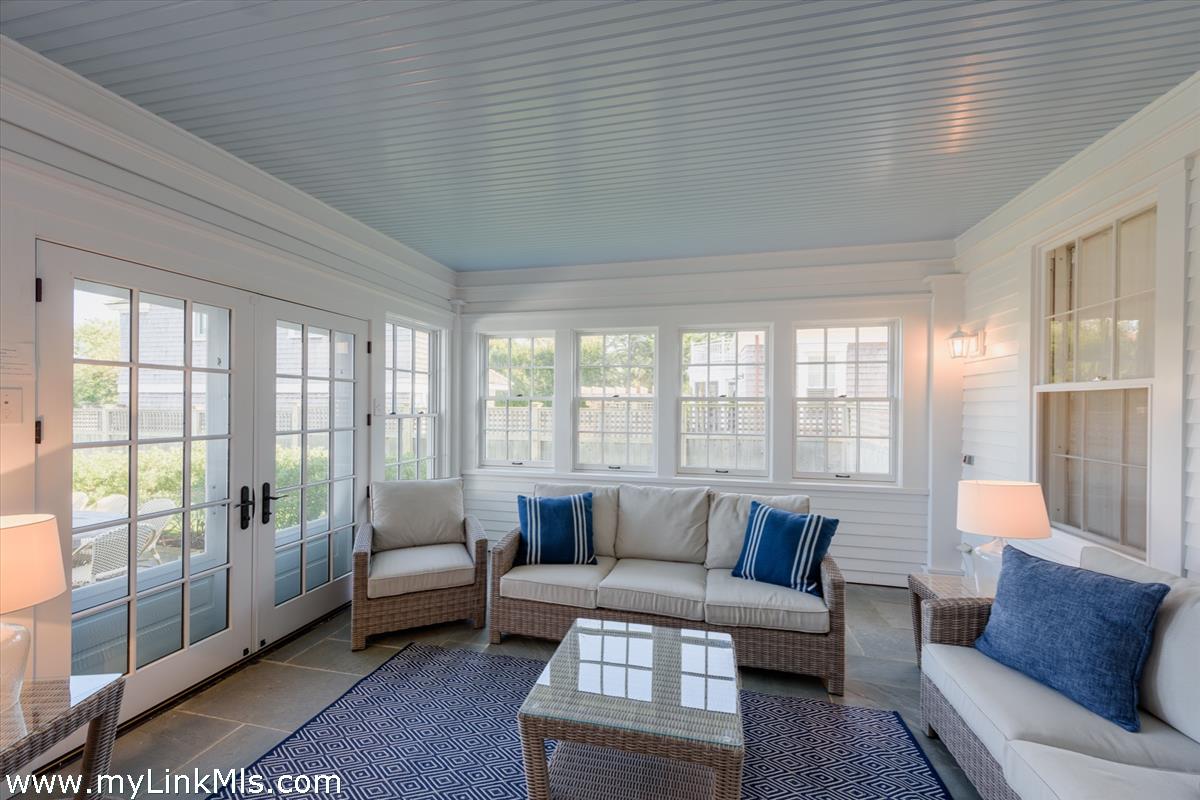 27 Pierce Lane Edgartown, MA 02539 - Photo 27 of 49 Sun porch