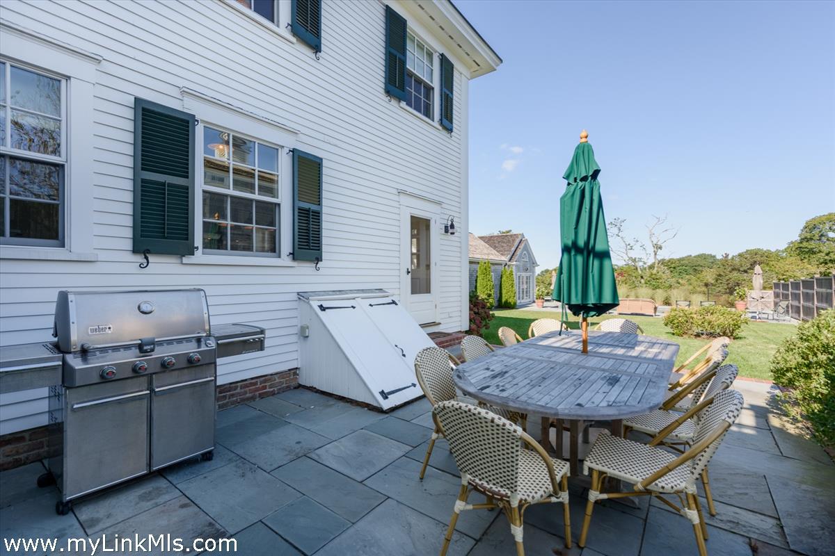 27 Pierce Lane Edgartown, MA 02539 - Photo 45 of 49 Backyard patio