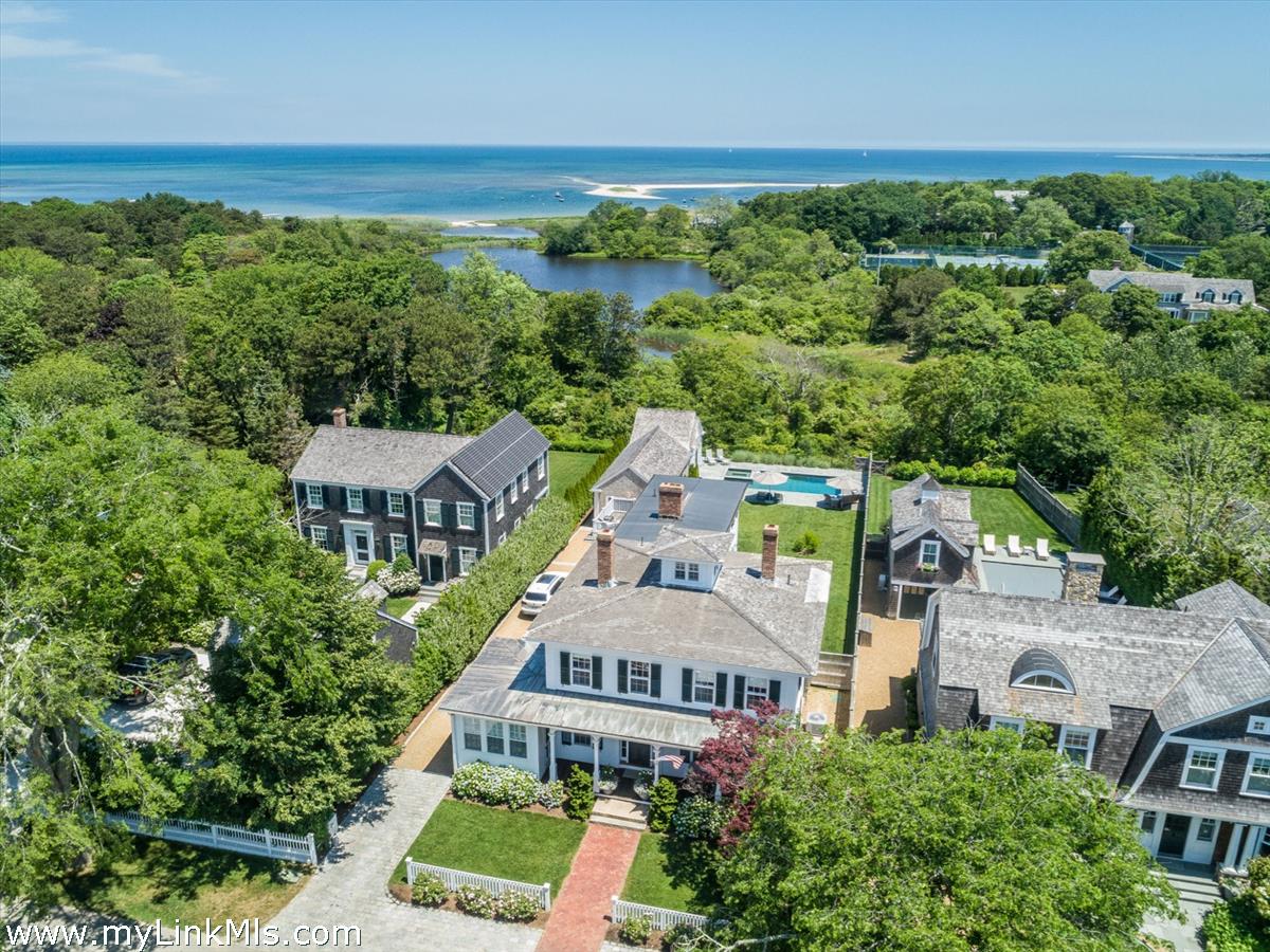 27 Pierce Lane Edgartown, MA 02539 - Photo 9 of 49 Aerial view