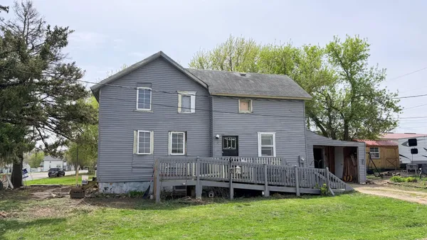 $70,000 | 213 Clinton Street, Austin, MN 55912