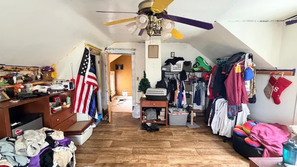 $70,000 | 213 Clinton Street, Austin, MN 55912