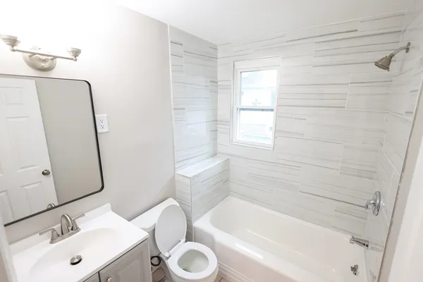 $2,950 | 31 Graham Street, Unit 1, Quincy, MA 02169