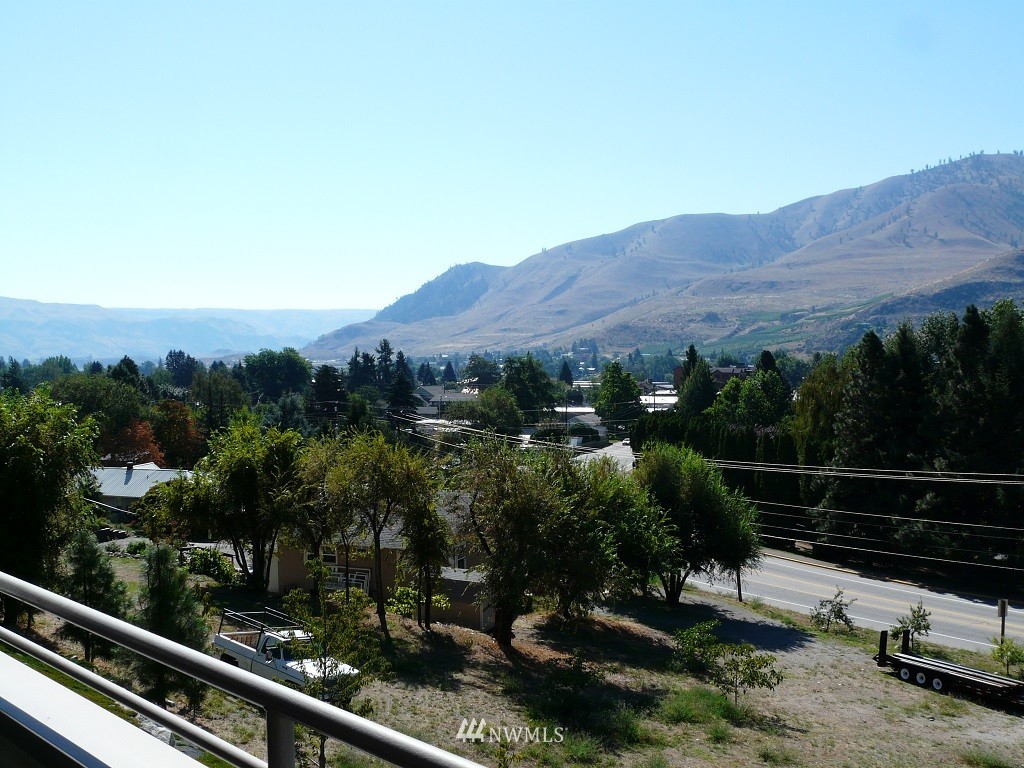 808 West Manson Road, Unit B204 Chelan, WA 98816 - Photo 14 of 14 Gallery Image 14