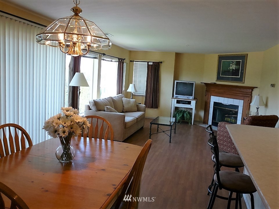 808 West Manson Road, Unit B204 Chelan, WA 98816 - Photo 5 of 14 Gallery Image 5