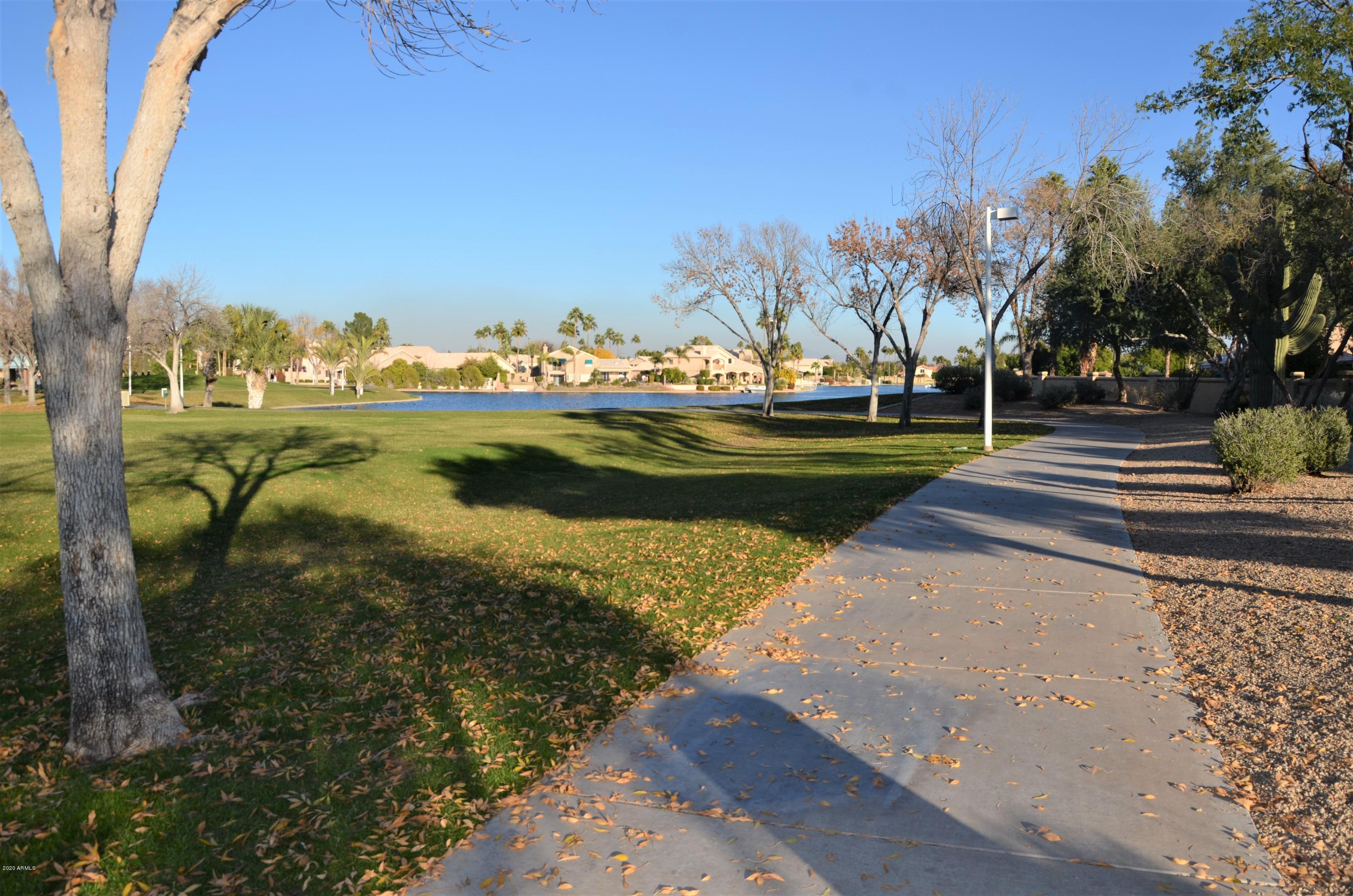 837 West Shellfish Drive Gilbert, AZ 85233 - Photo 26 of 31 Walking Path