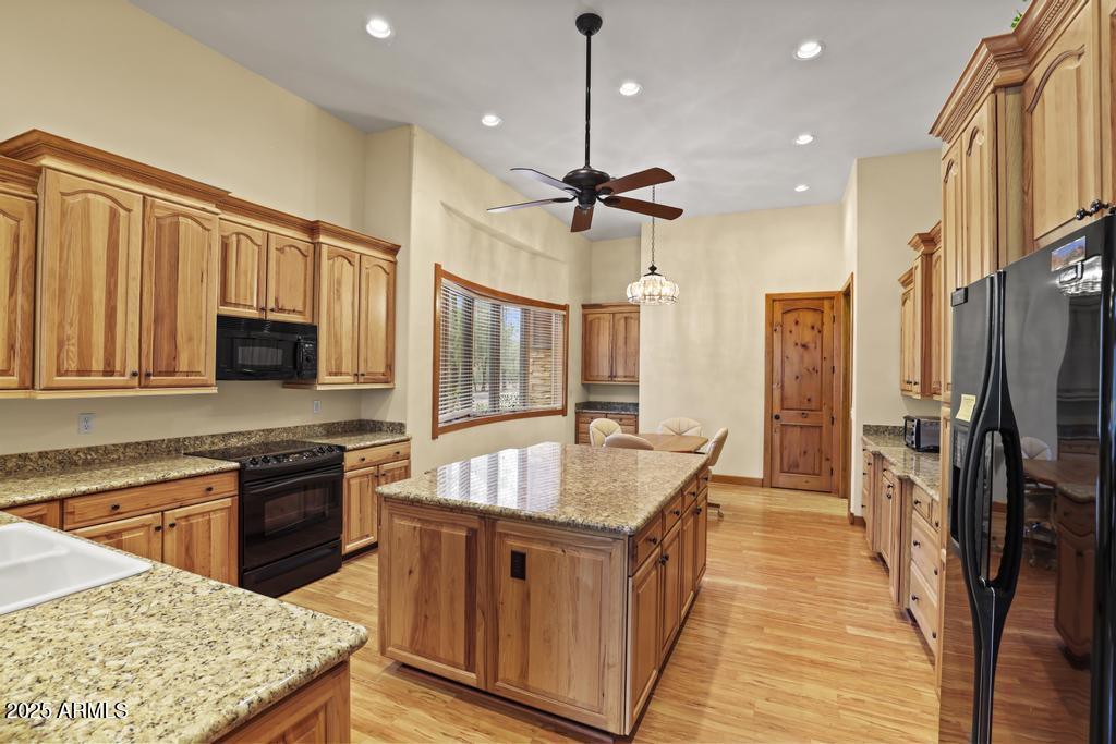403 North Grapevine Drive Payson, AZ 85541 - Photo 4 of 51 1E0A0781