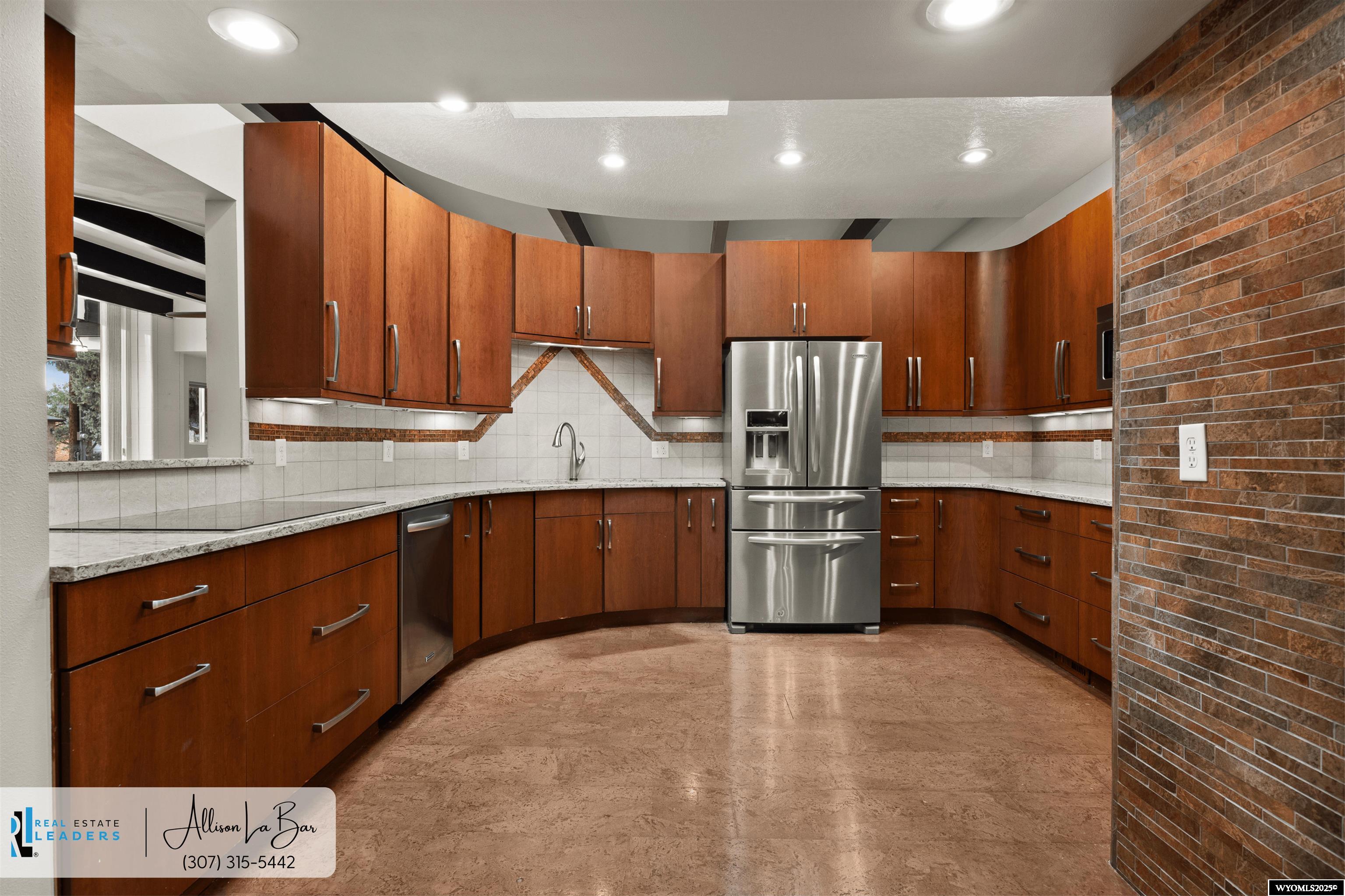 91 Magnolia Casper, WY 82604 - Photo 7 of 49