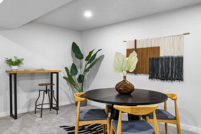 $599,900 | 8020 Hummel Drive, Boise, ID 83709