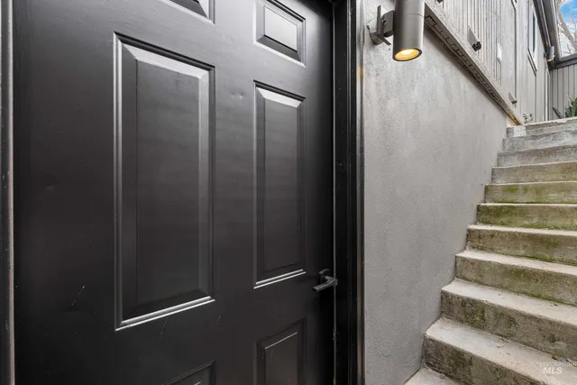 $599,900 | 8020 Hummel Drive, Boise, ID 83709