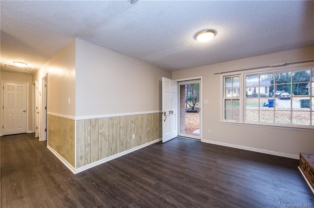 224 Clearbrook Road Matthews, NC 28105 - Photo 2 of 15 Gallery Image 2