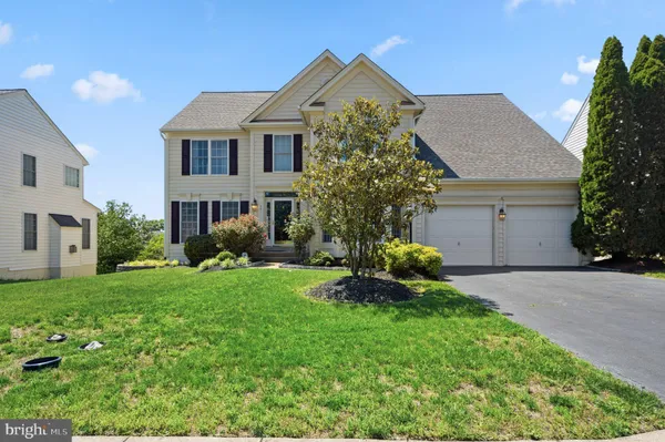 $870,000 | 9411 Worthington Drive, Bristow, VA 20136