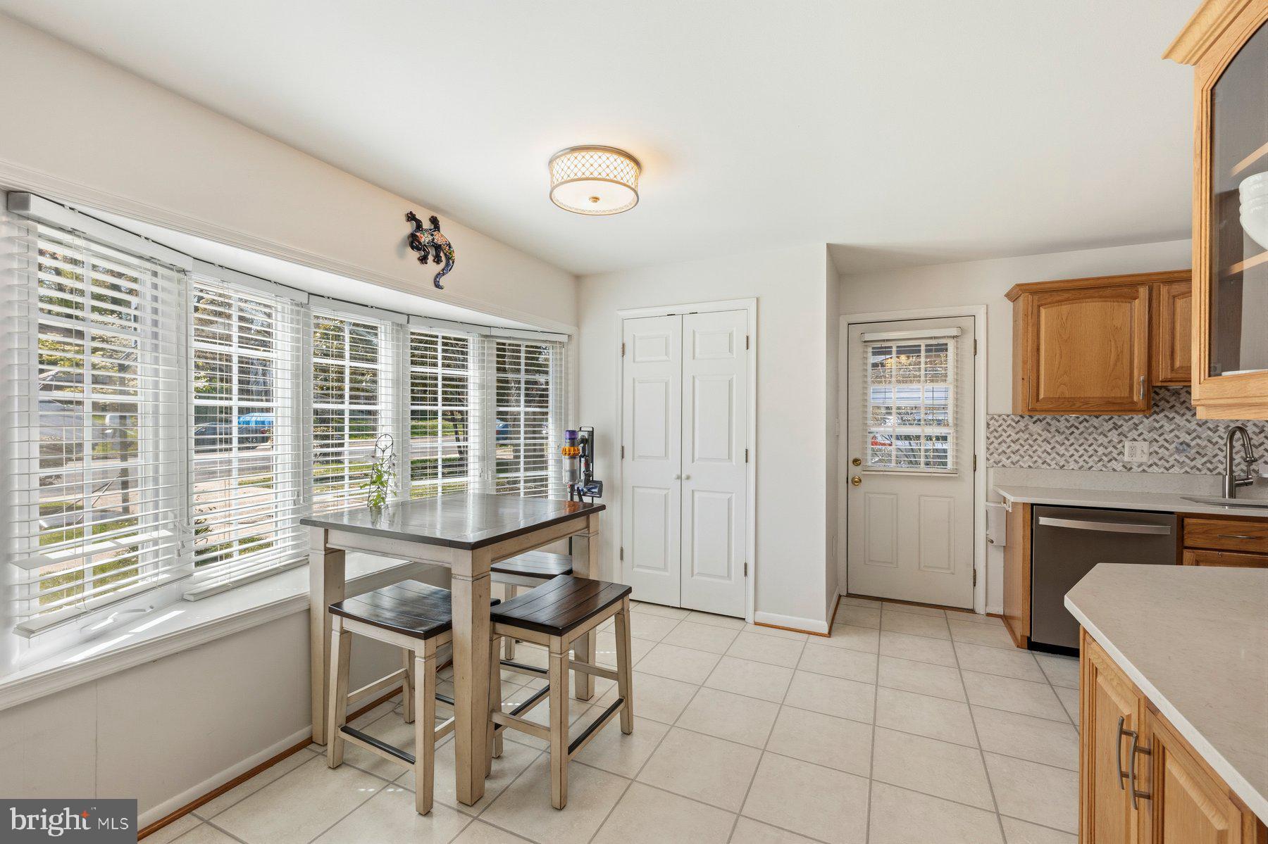 6231 Greeley Boulevard Springfield, VA 22152 - Photo 9 of 33