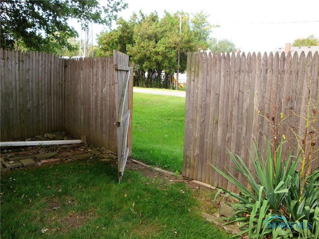 3849 Sherbrooke Road Toledo, OH 43613 - Photo 6 of 26 Gallery Image 6