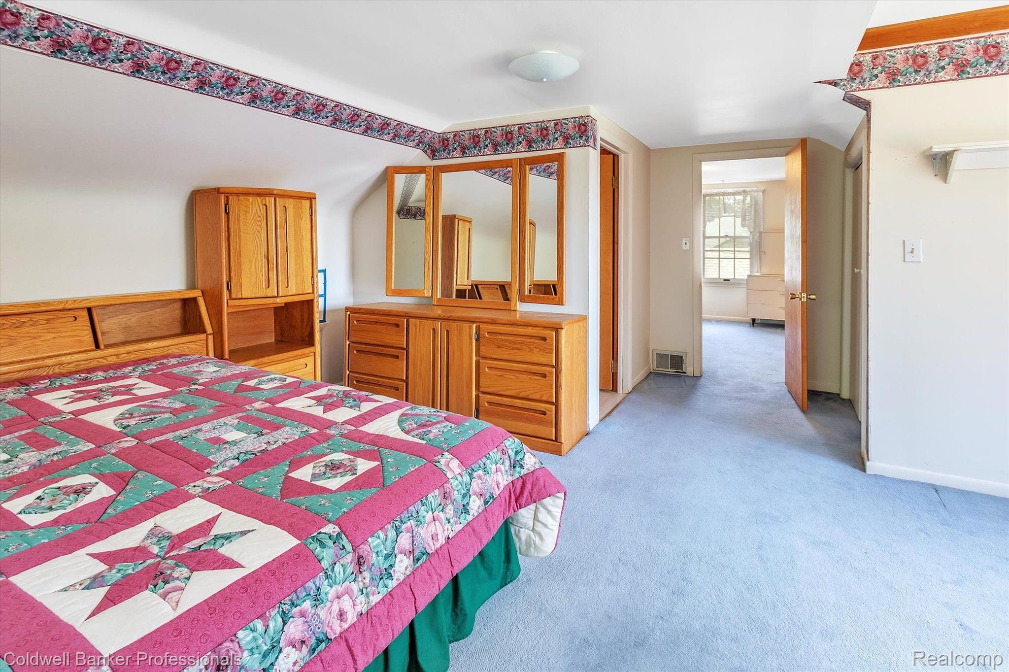 1292 Petts Road Fenton, MI 48430 - Photo 18 of 38 Gallery Image 18