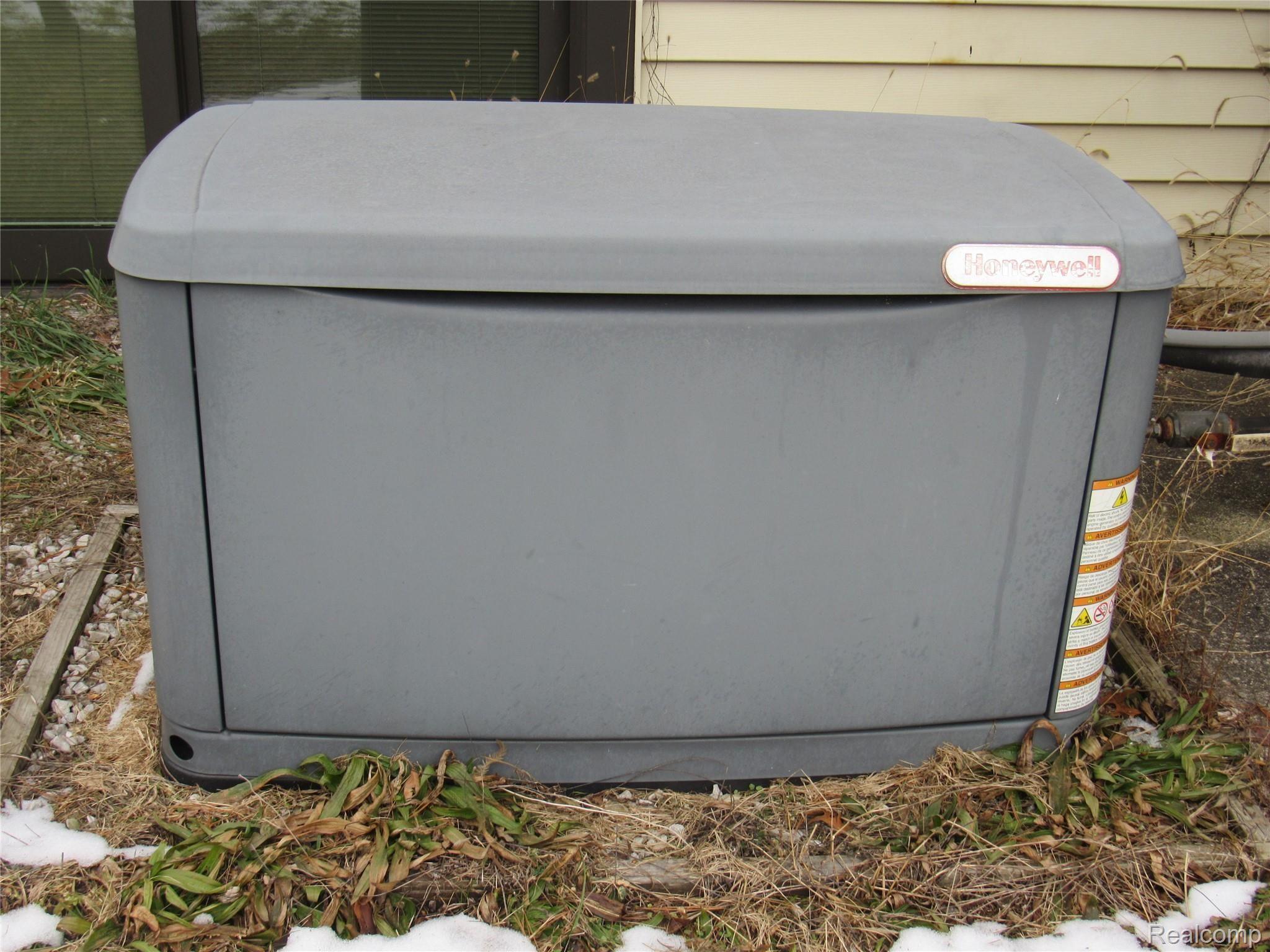 5740 Textile Road Ypsilanti, MI 48197 - Photo 39 of 62 Whole House GENERIC Generator included