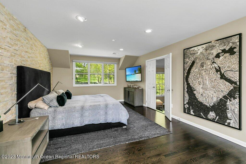 17 Club Way Red Bank, NJ 07701 - Photo 25 of 72 077-1F8A3112_m