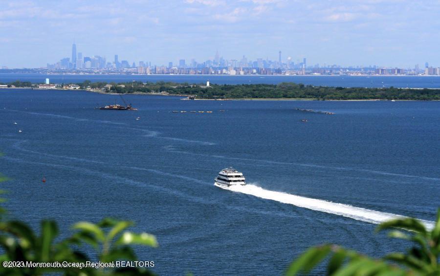 17 Club Way Red Bank, NJ 07701 - Photo 72 of 72 a view of a city