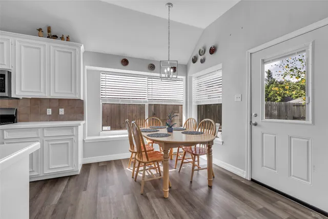 $339,000 | 3731 Crescent Drive, Pearland, TX 77584