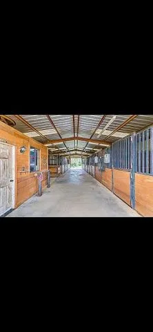 $725,000 | 6549 Meinen Lake Road, Grandview, TX 76050