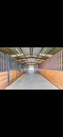 $725,000 | 6549 Meinen Lake Road, Grandview, TX 76050