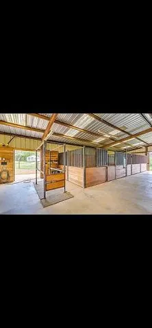 $725,000 | 6549 Meinen Lake Road, Grandview, TX 76050