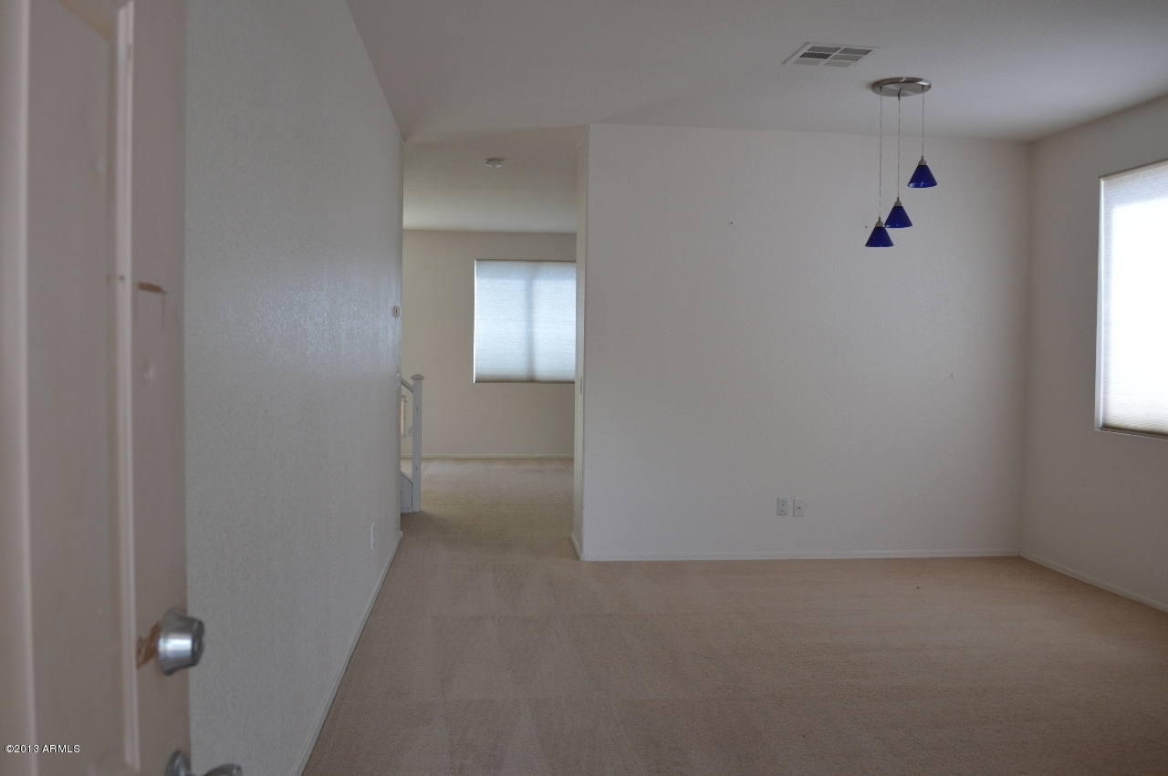 10375 West Monte Vista Road Avondale, AZ 85392 - Photo 13 of 30 DSC_0253