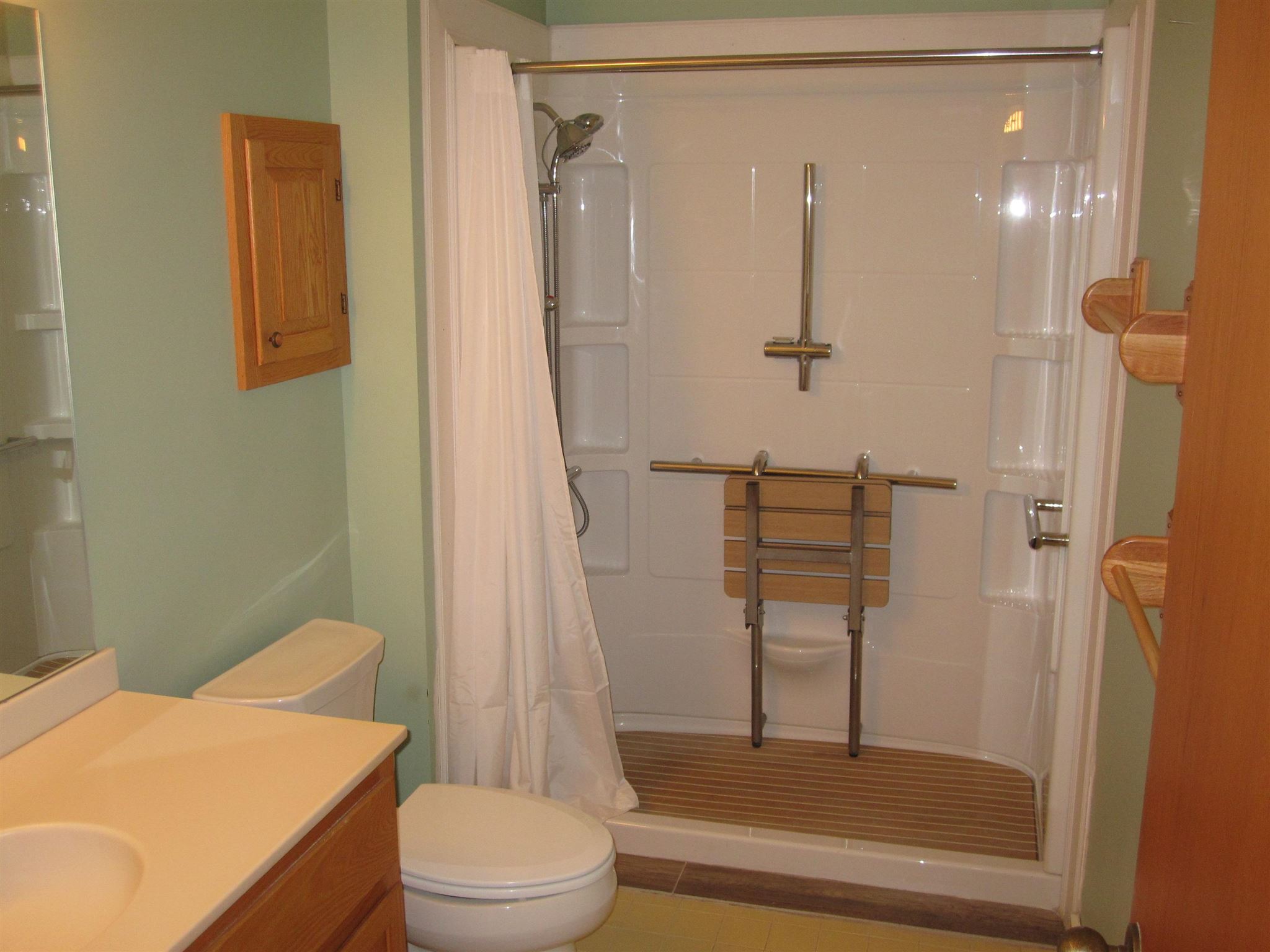 423 Alden Partridge Road, Unit 2D Hartford, VT 05059 - Photo 17 of 34 Gallery Image 17