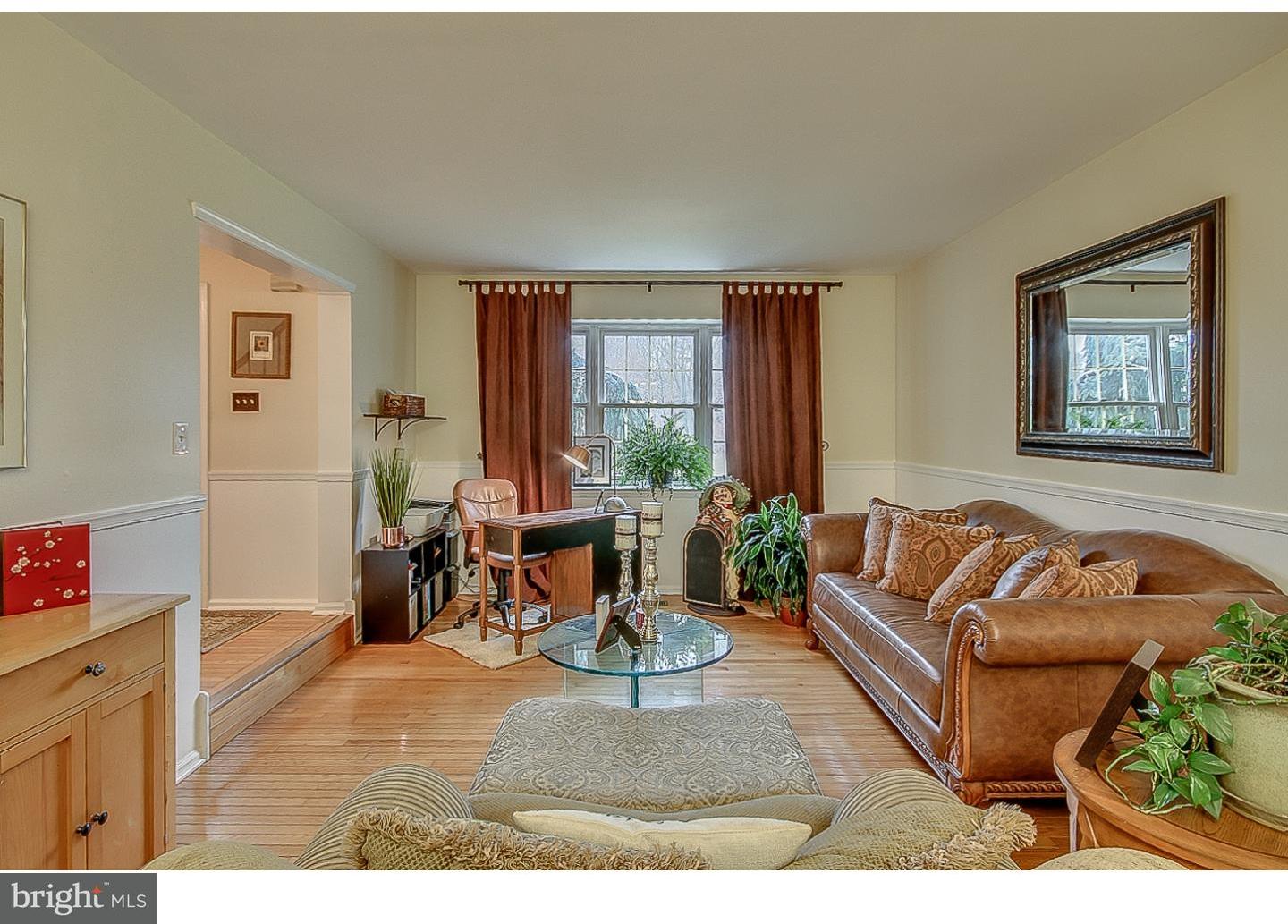 2256 Ridge View Drive Warrington, PA 18976 - Photo 8 of 25 Gallery Image 8