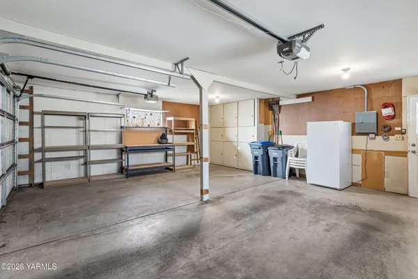 a view of a storage & utility room