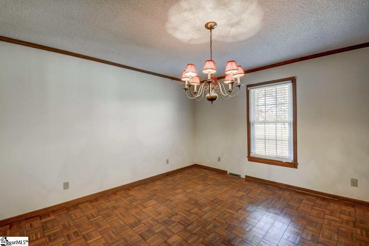 371 Davis Road Pelzer, SC 29669 - Photo 6 of 32