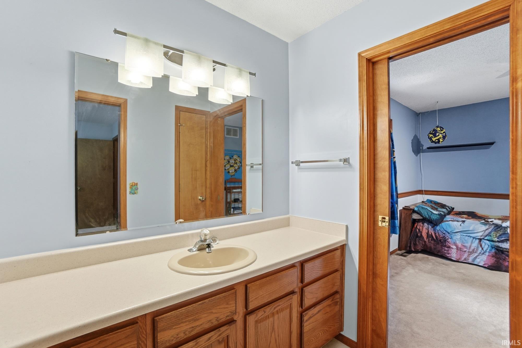 2317 Broken Oak Road Fort Wayne, IN 46818 - Photo 22 of 48