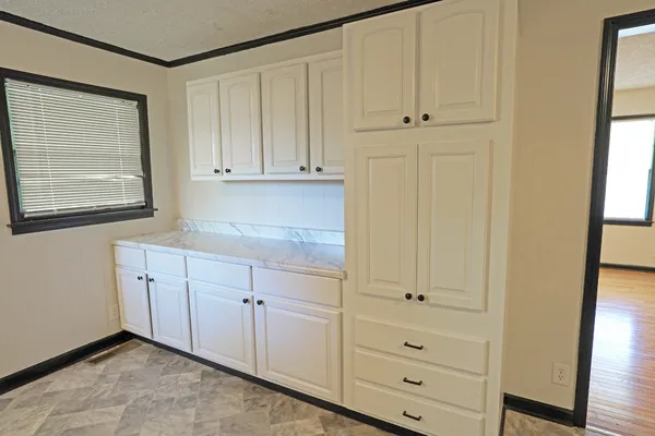 $238,500 | 85 Charjean Drive, Jackson, TN 38305