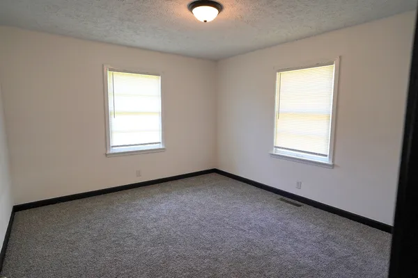 $238,500 | 85 Charjean Drive, Jackson, TN 38305