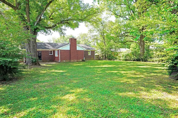 $238,500 | 85 Charjean Drive, Jackson, TN 38305
