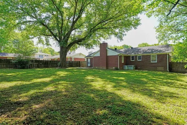 $238,500 | 85 Charjean Drive, Jackson, TN 38305