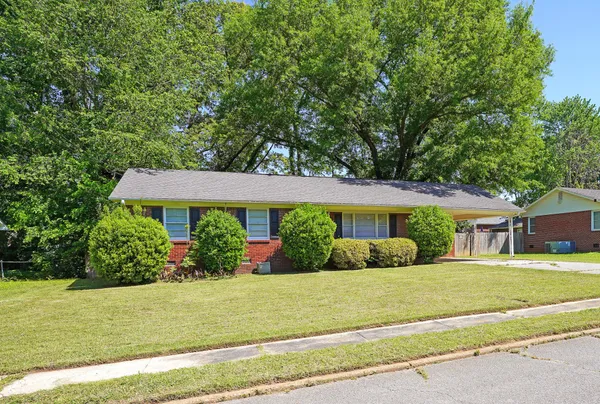 $238,500 | 85 Charjean Drive, Jackson, TN 38305